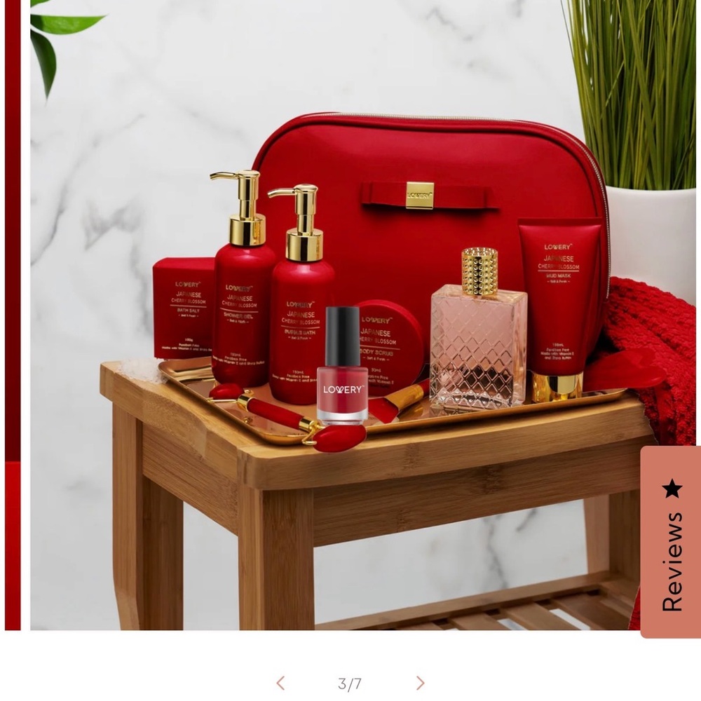 New LOWERY Red Luxury Bath & Beauty 4 pieces Set with Travel Pouch